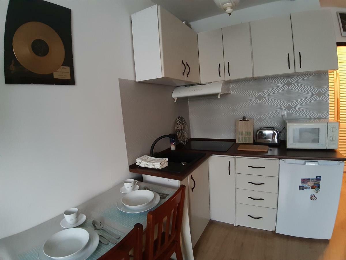 Апартаменти Apartament Beksa Санок Екстер'єр фото